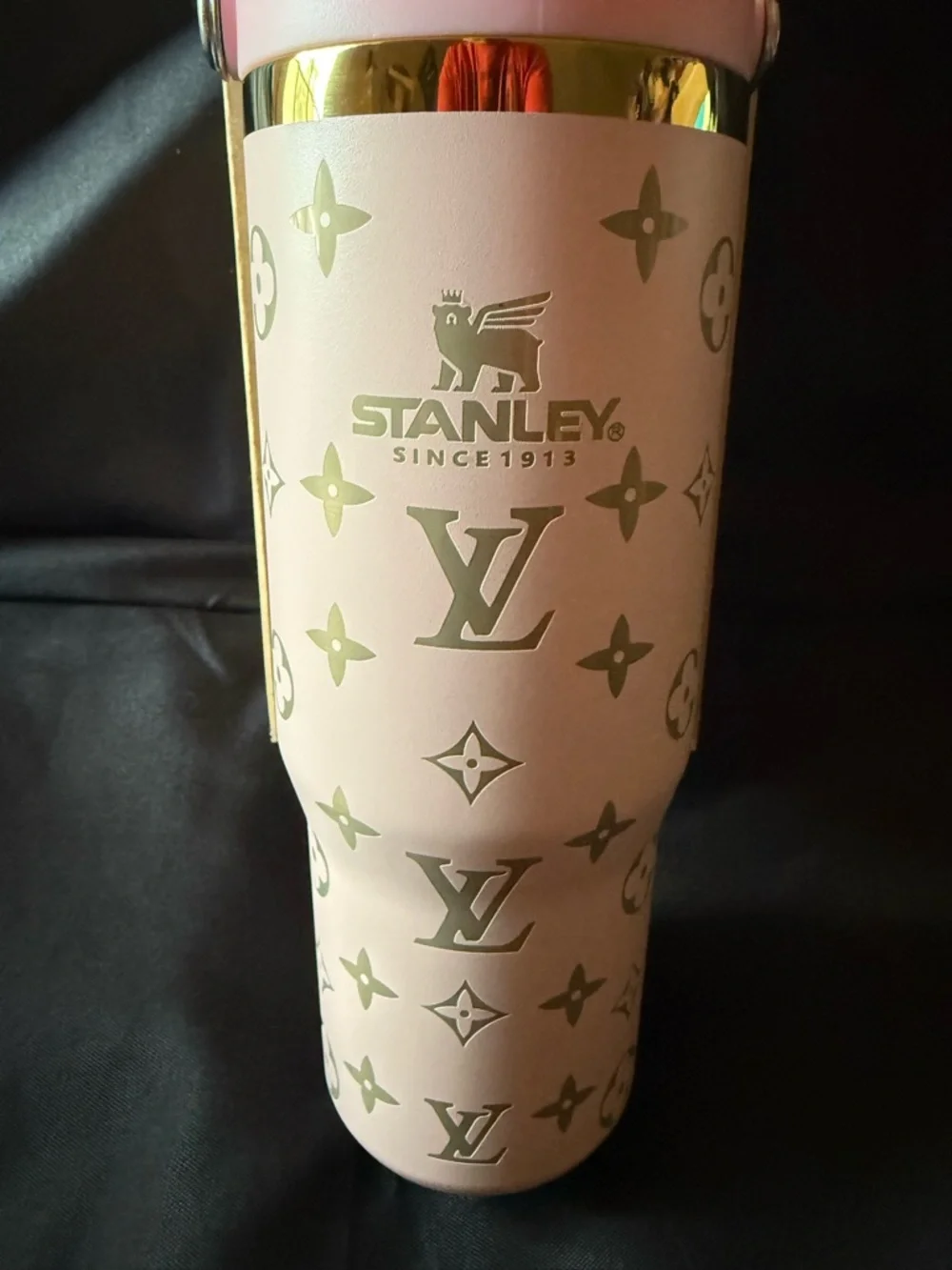 New Stanley 30oz Laser LEngravedV Pink Insulated with Handle Flip Top - Picture 2 of 7